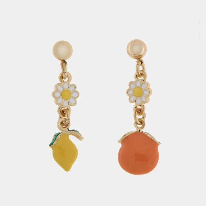 Orecchini in Metallo con margherite e charm a forma di limone e arancia