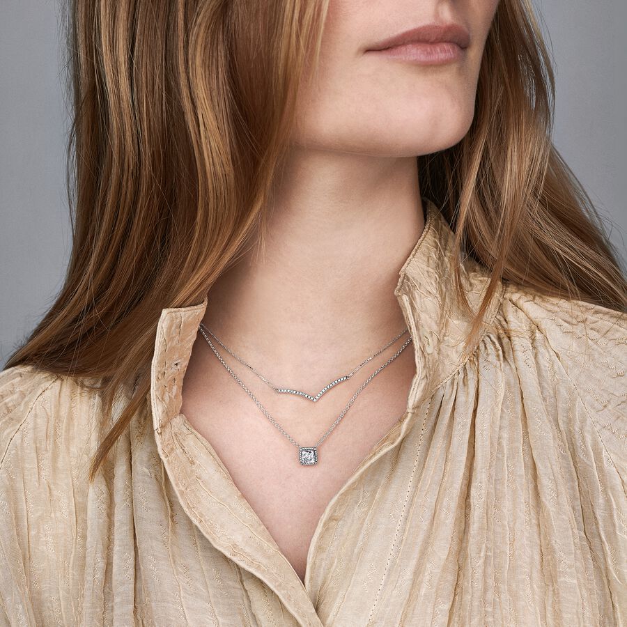 Collana con Punto Luce Quadrato