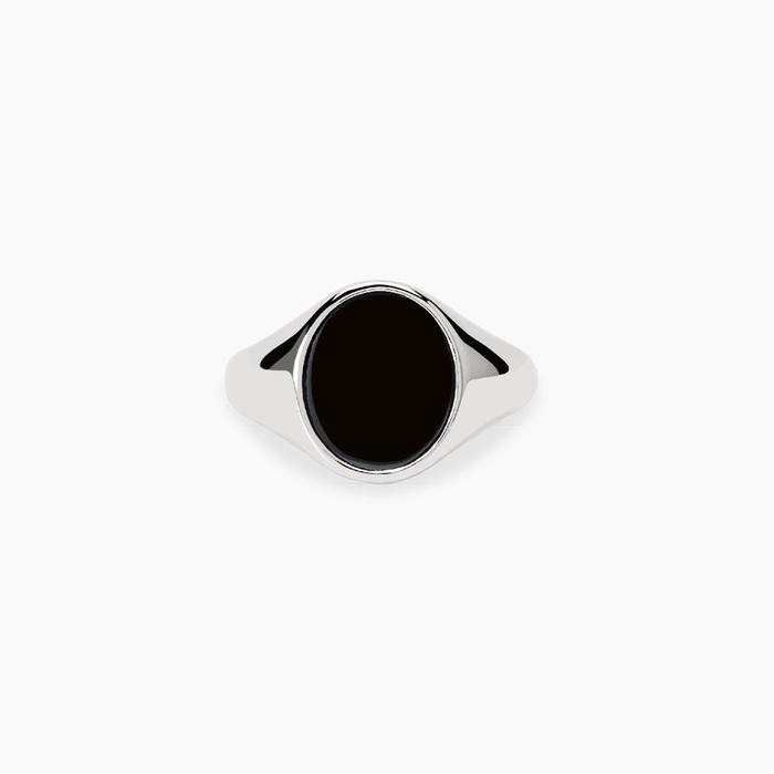 Anello ovale in argento e onice KINGSTONE