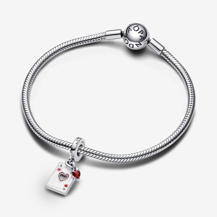 Charm Disney, Pendente Regina di Cuori