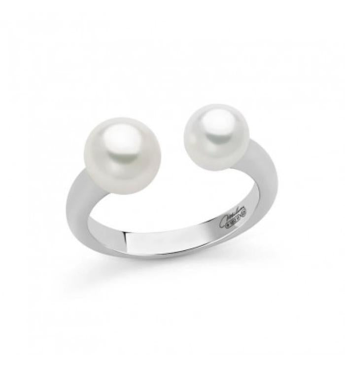 Anello in argento e perle Oriente