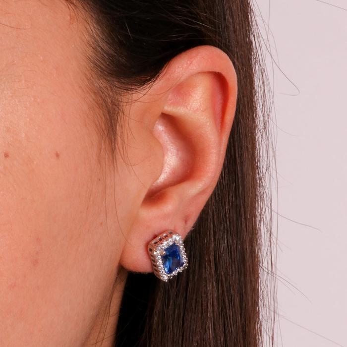 Orecchini in Argento 925 a lobo con zircone blu