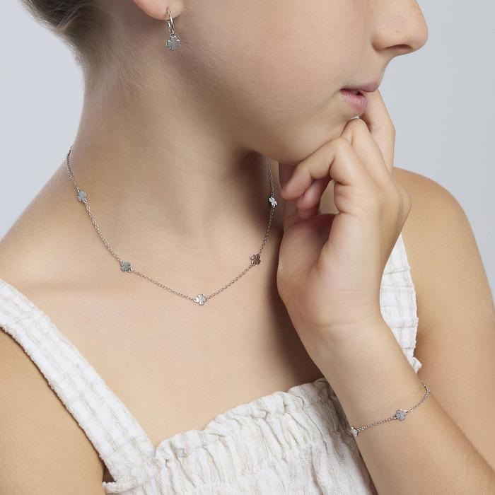 Orecchini in argento con cerchio e quadrifoglio CERCAMI