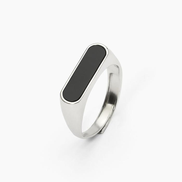 Anello in argento con agata nera THINK BLACK