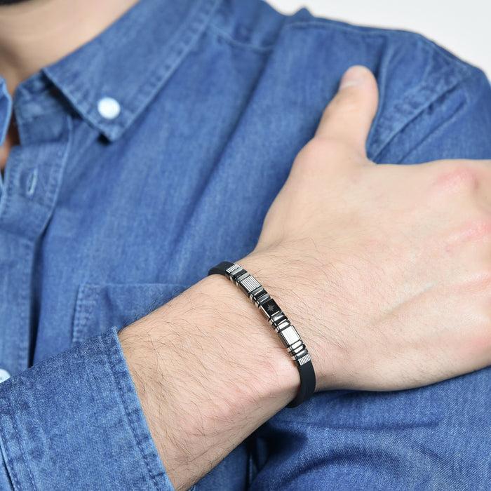 BRACCIALE UOMO SILICONE NERO CON ELEMENTI IN ACCIAIO ED IP NERO E ROSA DEI VENTI