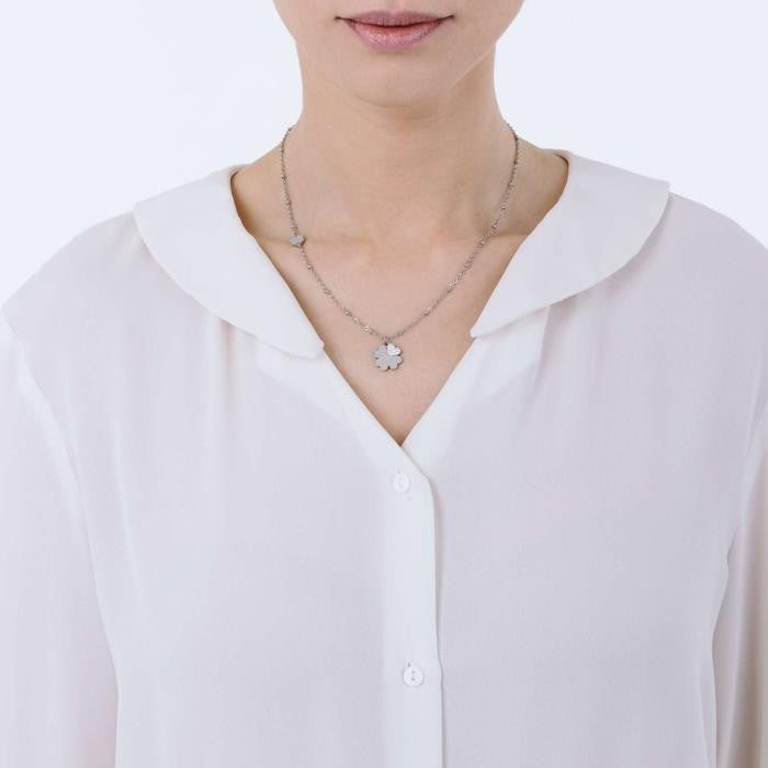 Collana In Acciaio Con Quadrifogli E Cristalli Bianchi