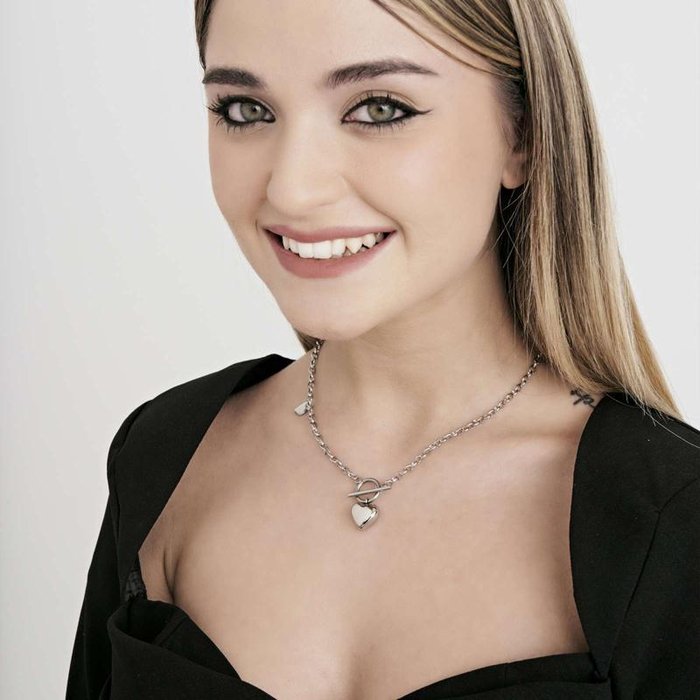 Collana in acciaio con cuori