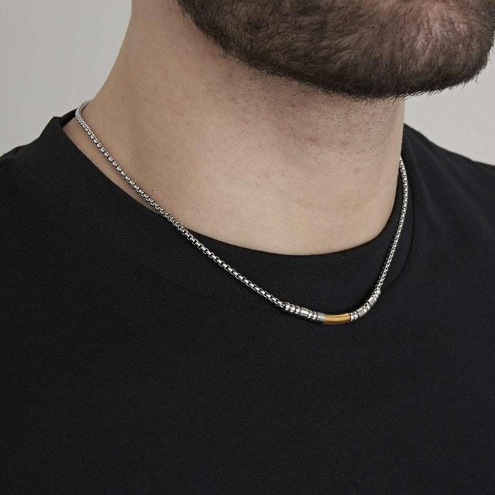 Collana in acciaio con elemento ip gold