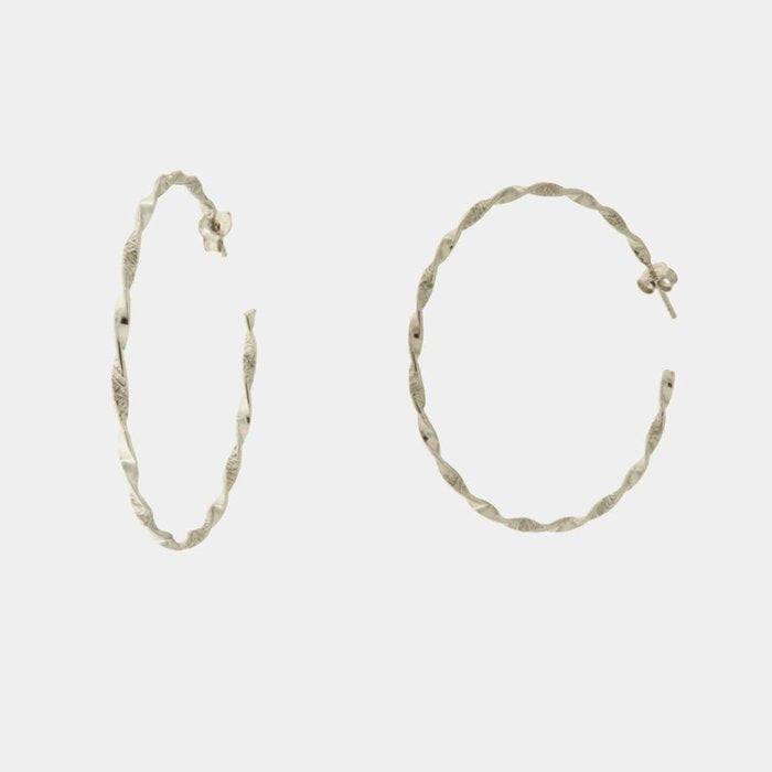 Orecchini in Argento 925 a cerchio arricciato liscio