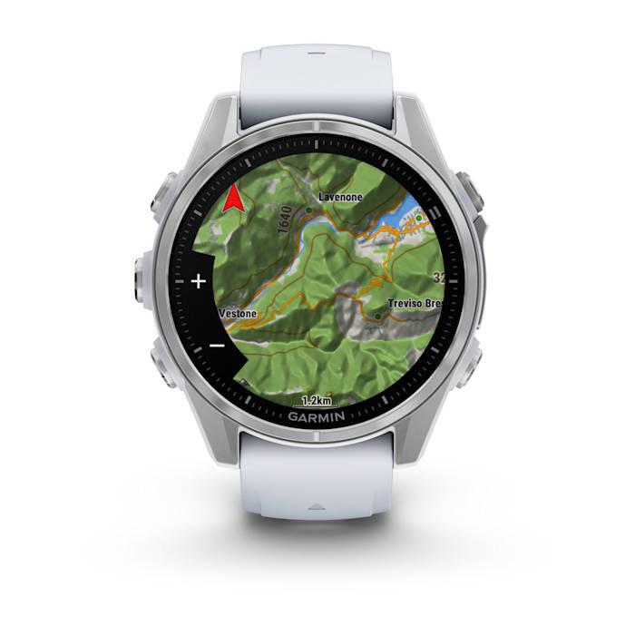 Fēnix® 8 - 43 mm, AMOLED, Silver con cinturino Whitestone in silicone