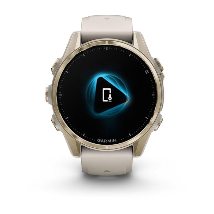 Fēnix® 8 - 43 mm, AMOLED, Sapphire, Soft Gold con cinturino  Fog grey/dark sandstone in silicone