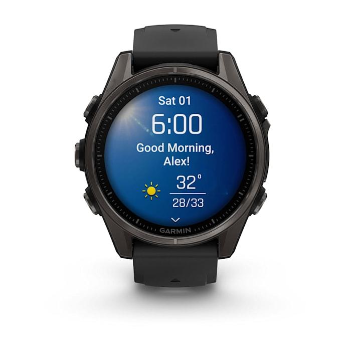 Fēnix® 8 - 43 mm, AMOLED, Sapphire, Titanio, Carbon Gray DLC con cinturino in silicone Black/pebble grey