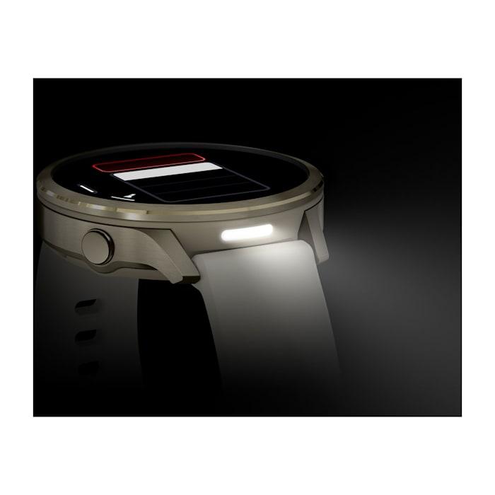 Venu® 4 – 41 mm, Lunar gold con cinturino in silicone Bone e cinturino in pelle Light Sand
