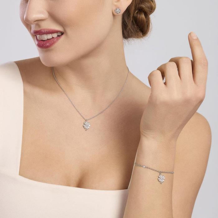 Bracciale in argento con catena e quadrifoglio Buona Fortuna