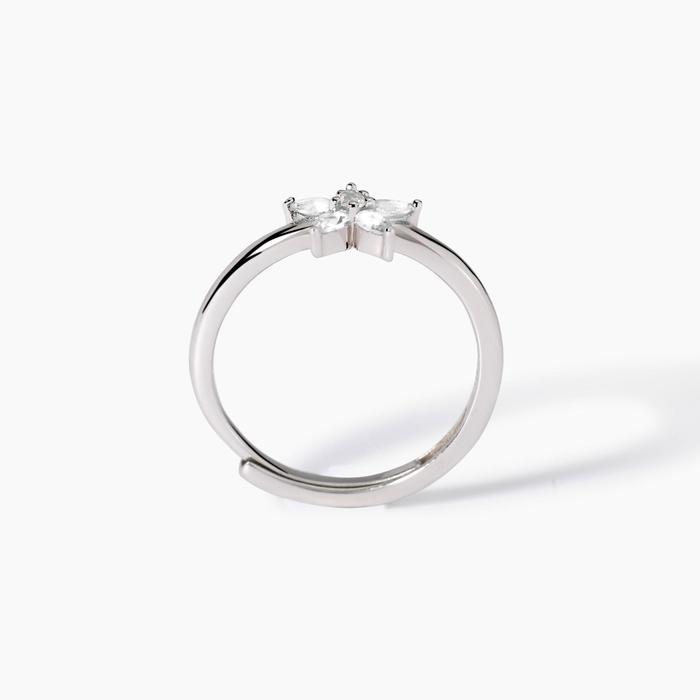 Anello in argento con fiore Incantesimo
