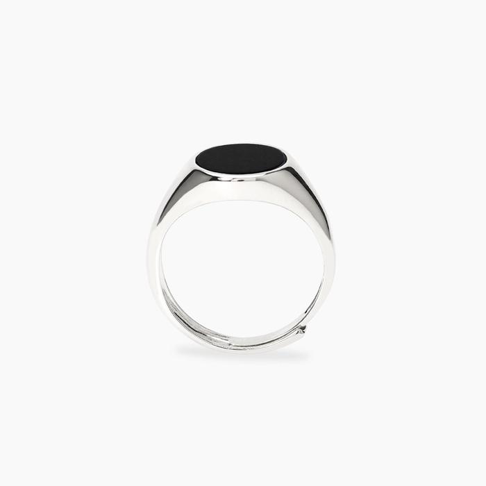 Anello ovale in argento e onice KINGSTONE