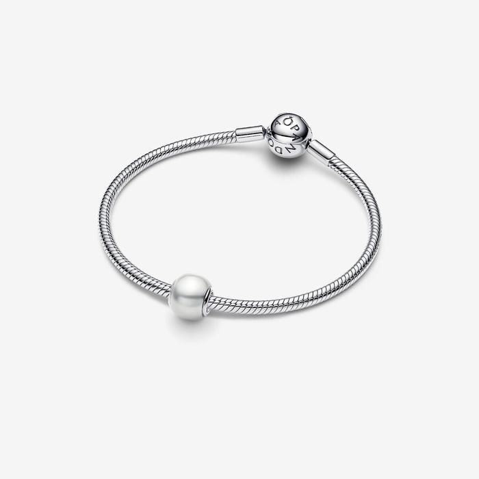 Charm Sfera con Perla Artificiale