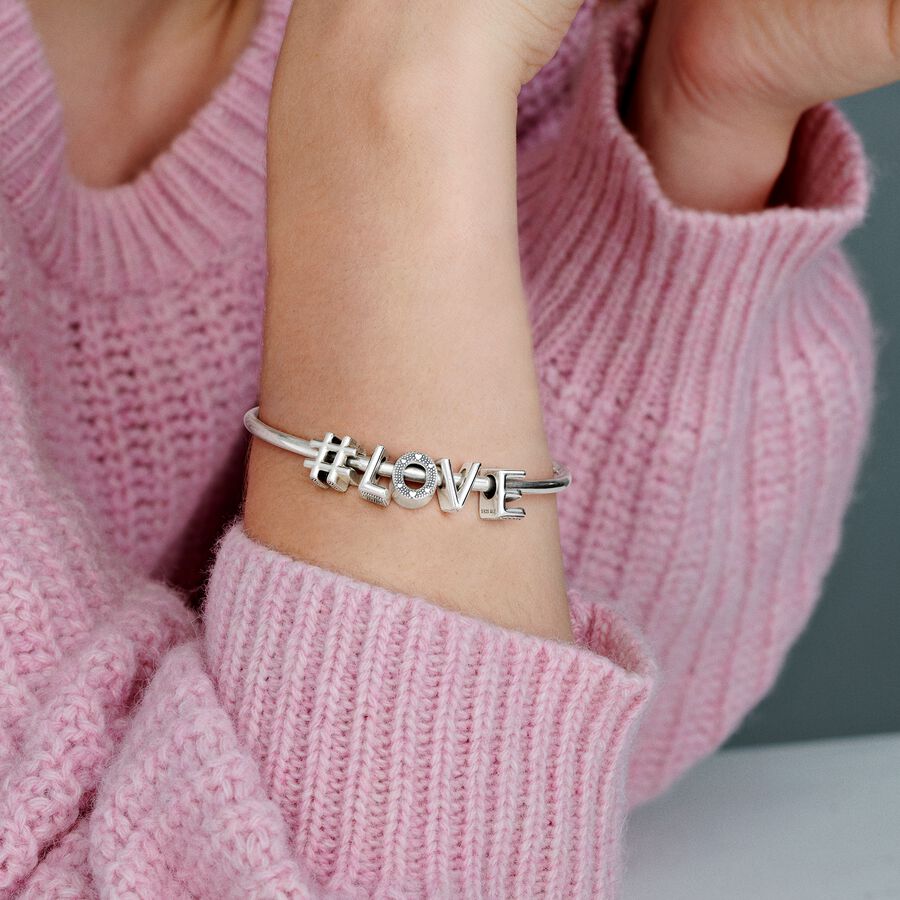 Charm Lettera E