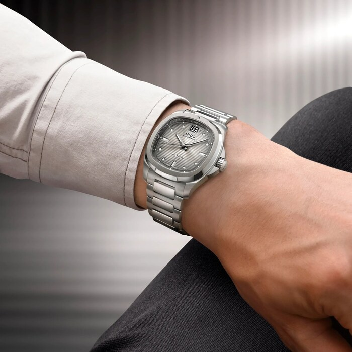 Multifort TV Big Date Titanium - M049.526.44.081.00