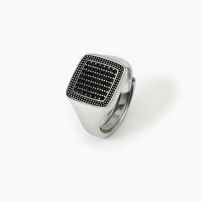 Anello chevalier con pavè nero PRIMO CAPITANO