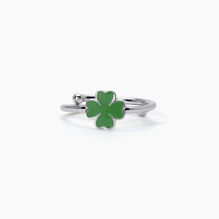 Anello in argento con quadrifoglio CERCAMI