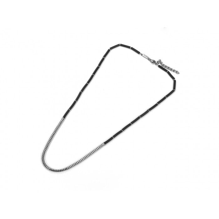 Collana black segments