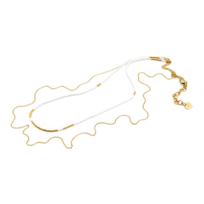 Collana multifilo con perline bianche