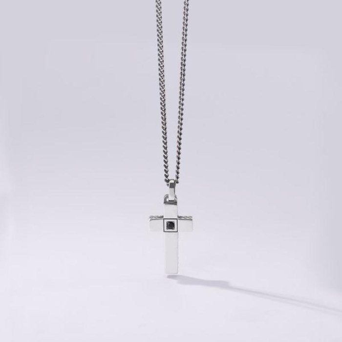 COLLANA CROCE CON PIETRA NERA
