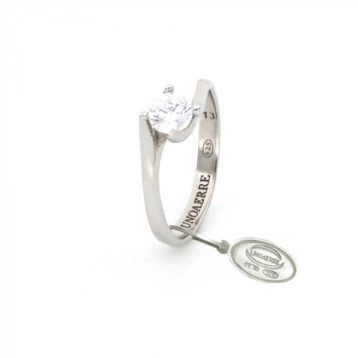 Anello solitario con zircone