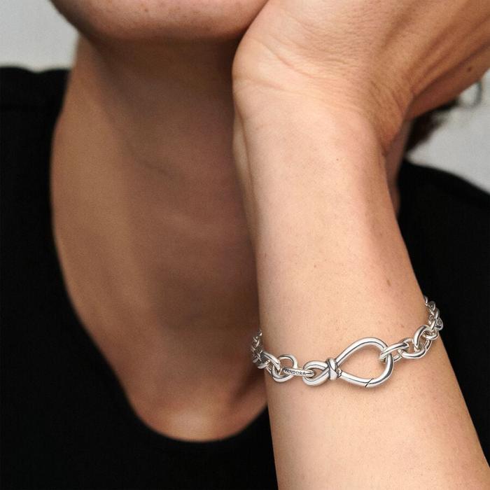 Bracciale a Catena Nodo Infinito