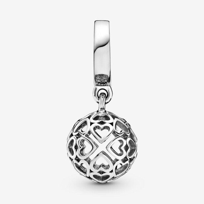 Charm pendente Sfera di cuori openwork
