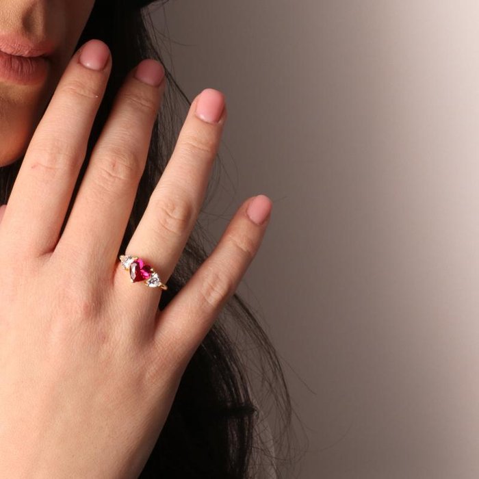 Anello in Argento 925 con cuori in zirconi bianchi e rossi