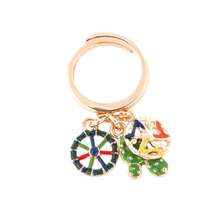 Anello in Metallo con pendenti fico d'india, trinacria e ruota carretto, impreziositi da smalti colorati